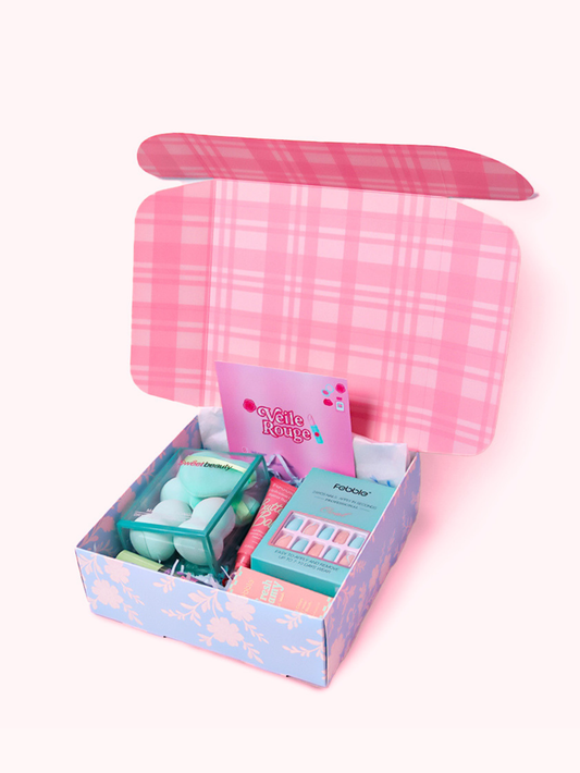 Mint Glam Makeup Box