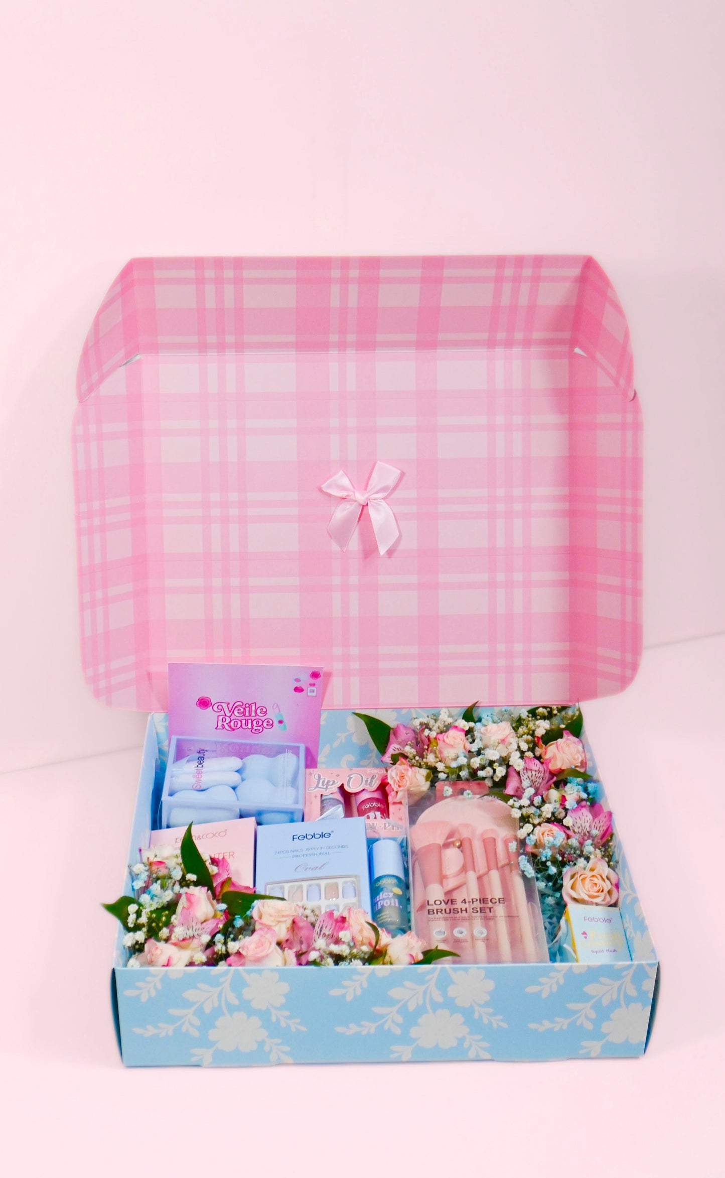 Dreamy Makeup & Flower Box